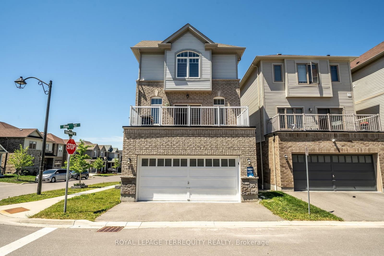1 Devineridge Avenue, Ajax, ON