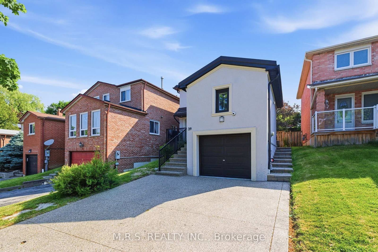 Bsmnt - 39 Palmer Drive, Ajax, ON — photo 2