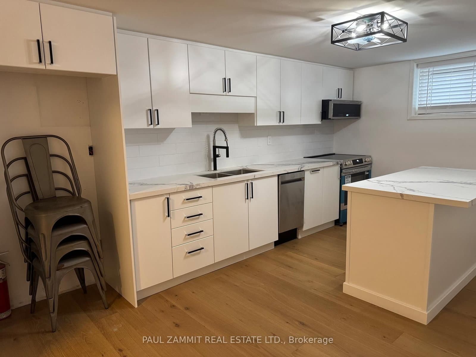 #3 - 329 Green Street, Whitby, ON — photo 2
