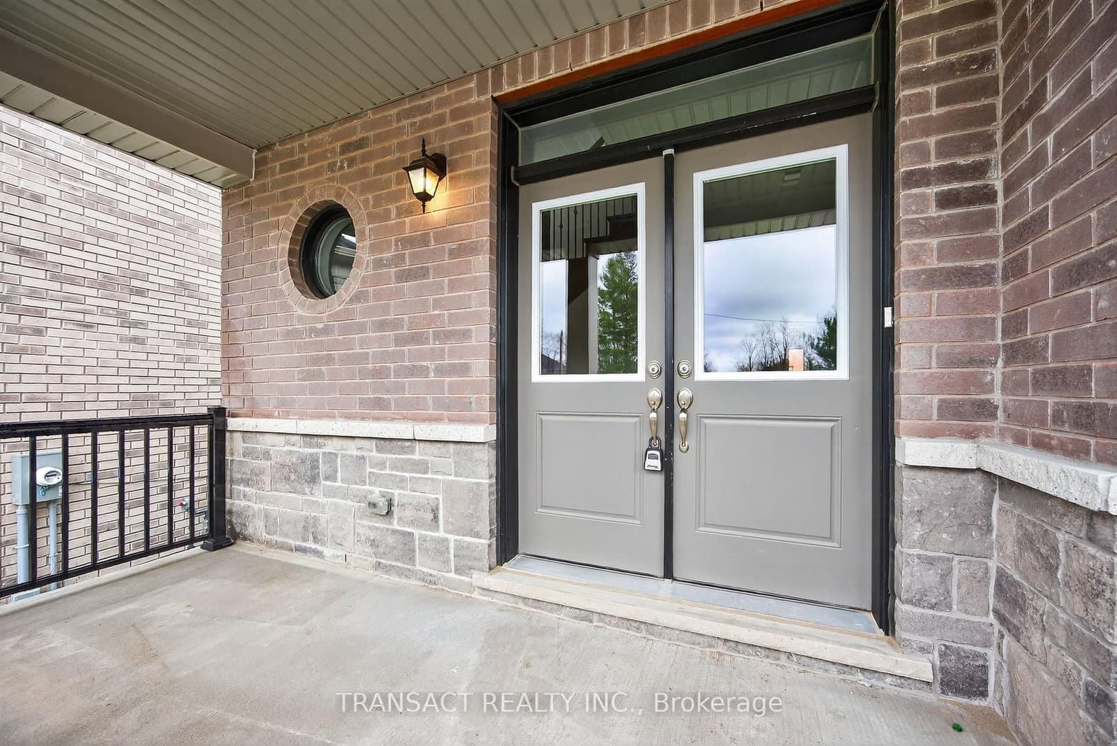 15 Baycroft Boulevard, Essa, ON — photo 3