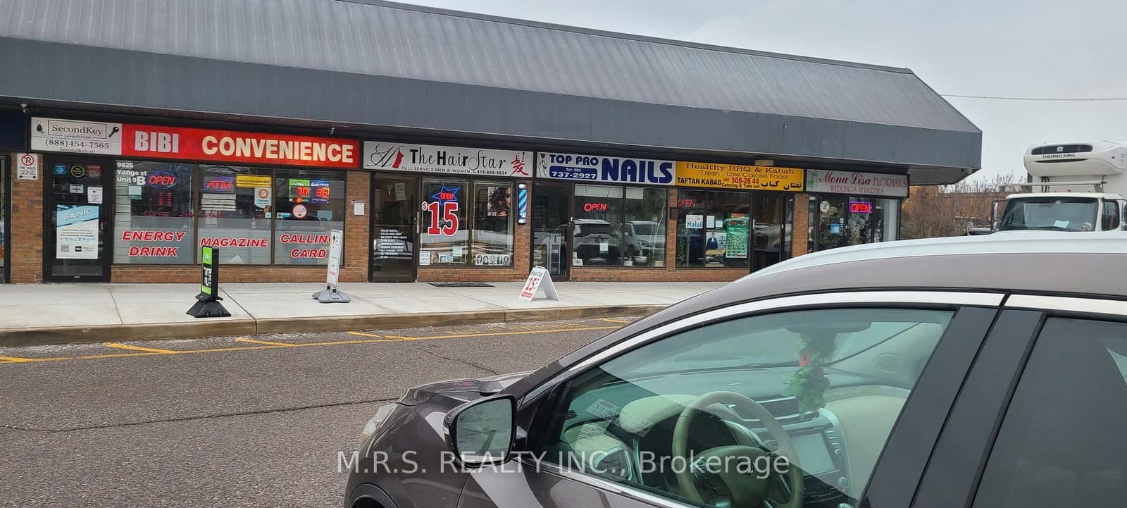9 - 9625 Yonge Street, Richmond Hill, ON — photo 2