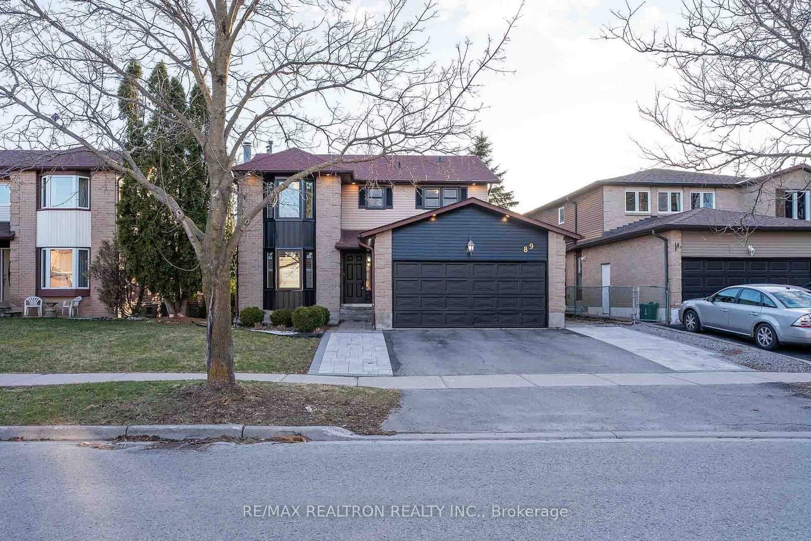 89 Batson Drive, Aurora, ON