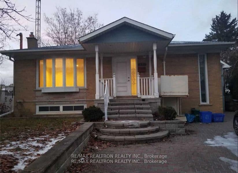 A - 431 Oceanside Avenue, Richmond Hill, ON