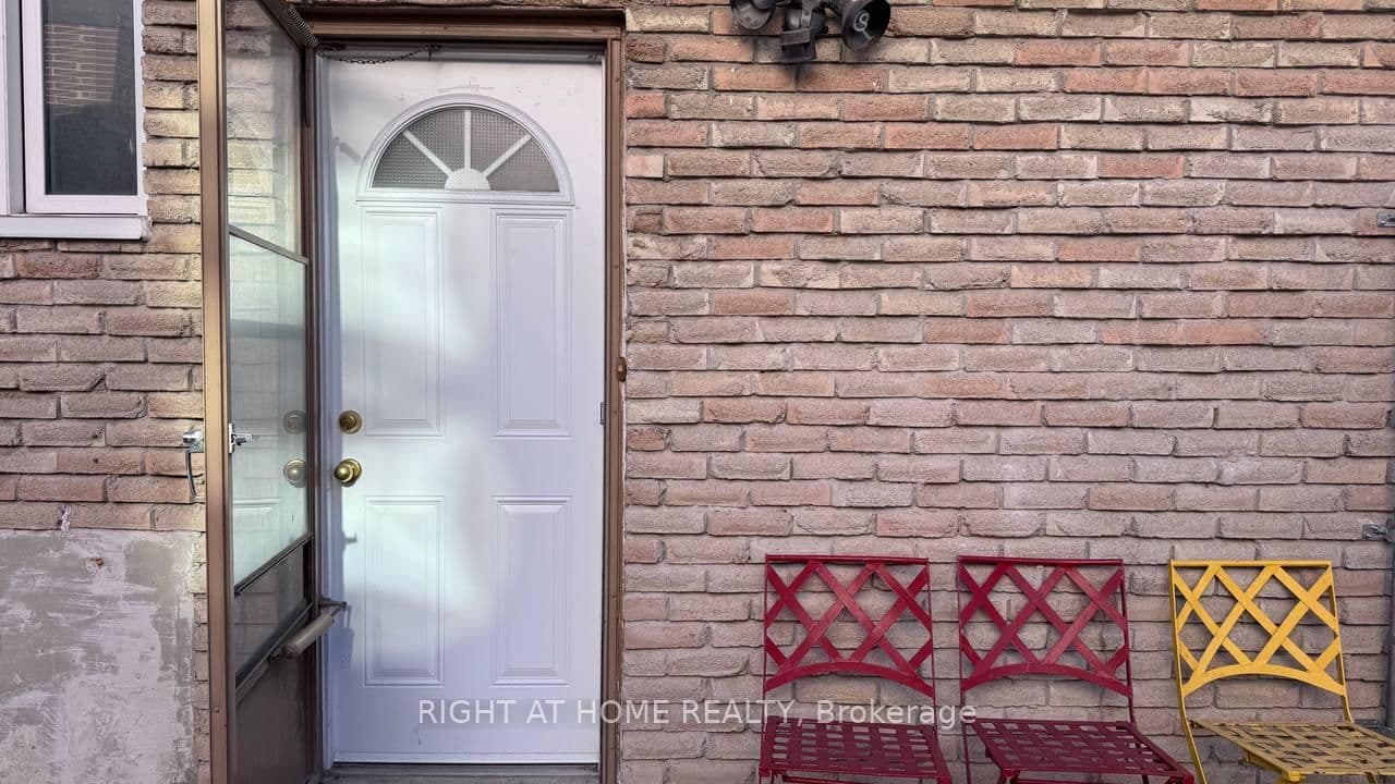 Basement - 24 Jondan Crescent, Markham, ON — photo 2