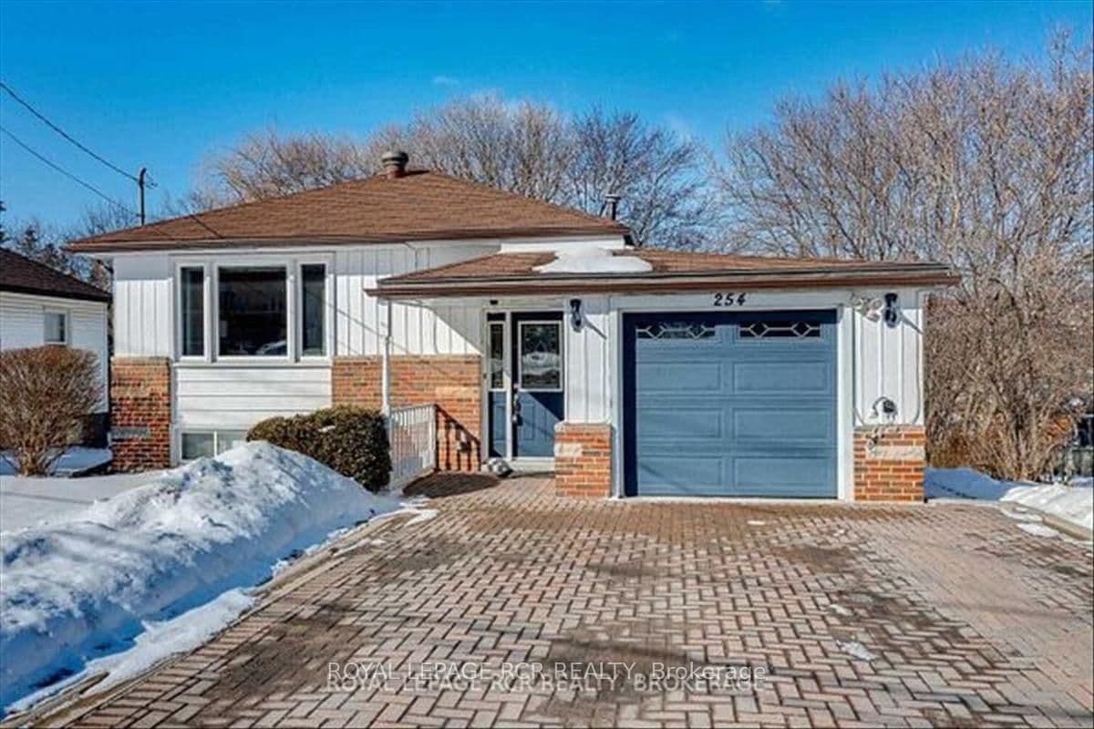 254 Simcoe Road, Bradford West Gwillimbury, ON