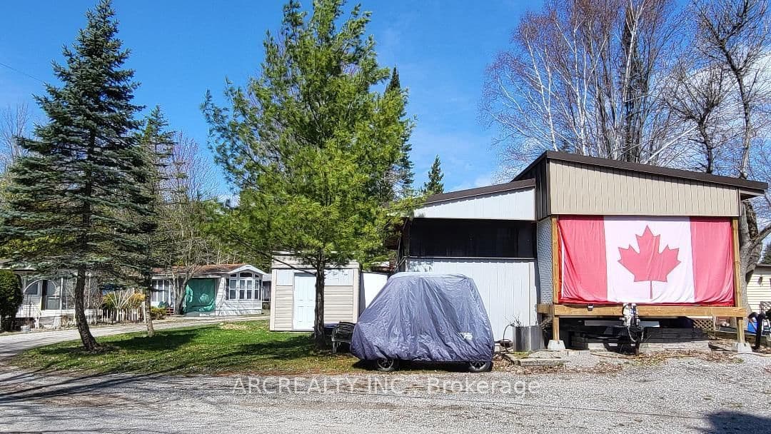 42 Horseshoe Circle, Georgina, ON