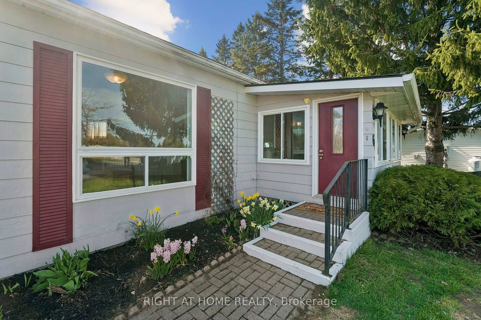 6 Emery Court, Georgina, ON — photo 3