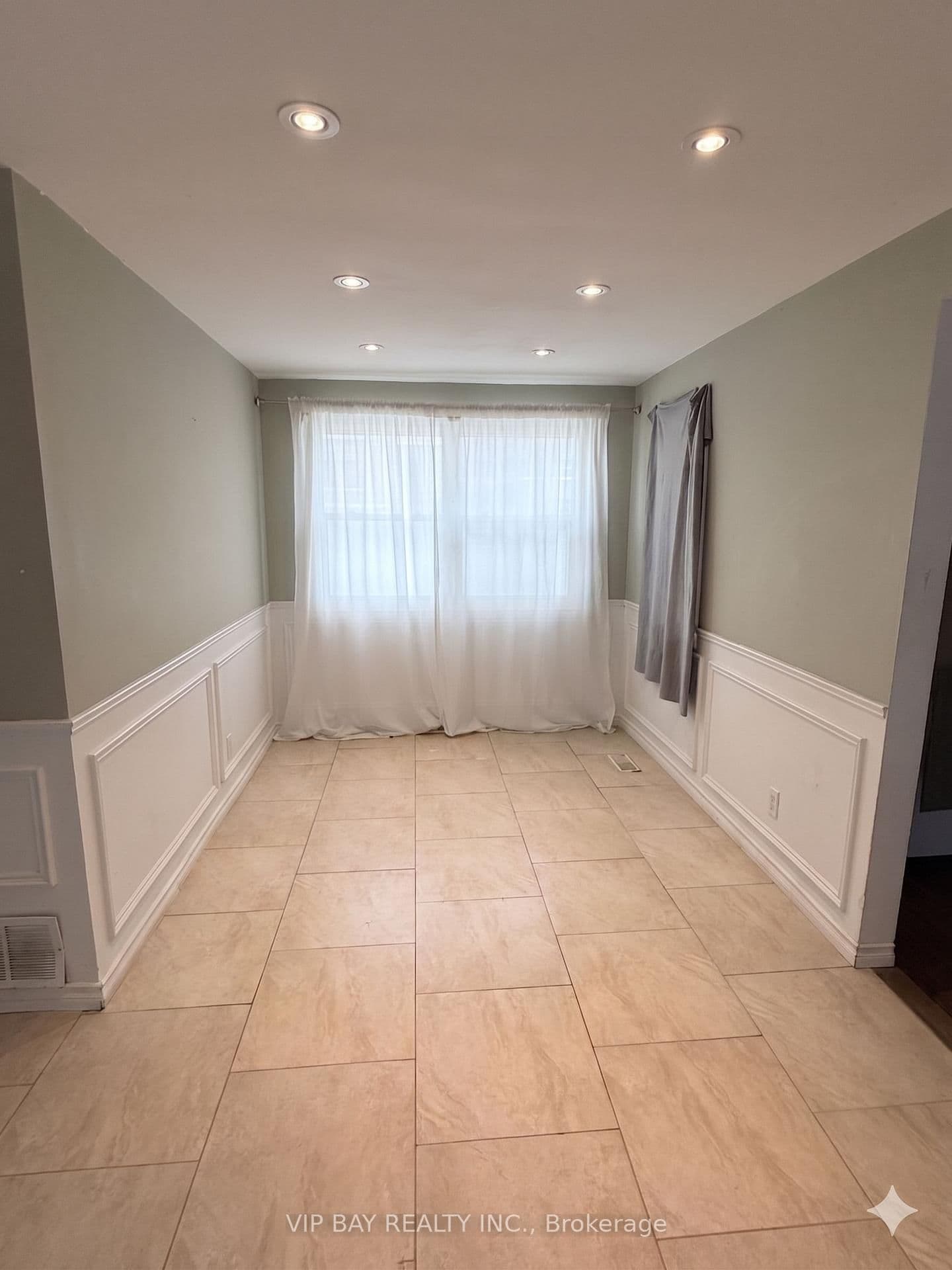 6835 Main Street, Whitchurch-Stouffville, ON — photo 2
