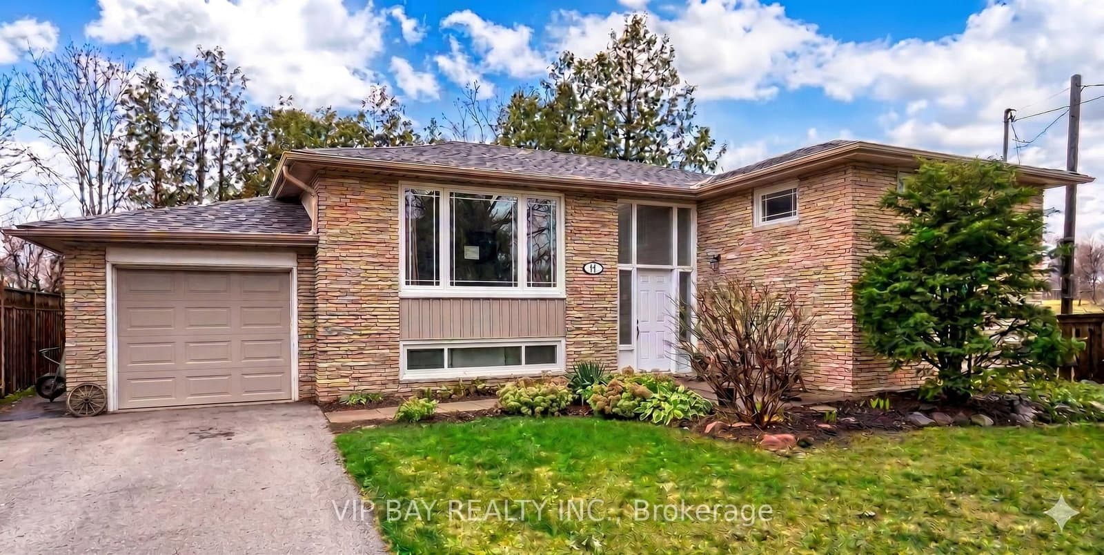447 Loretta Crescent, Whitchurch-Stouffville, ON
