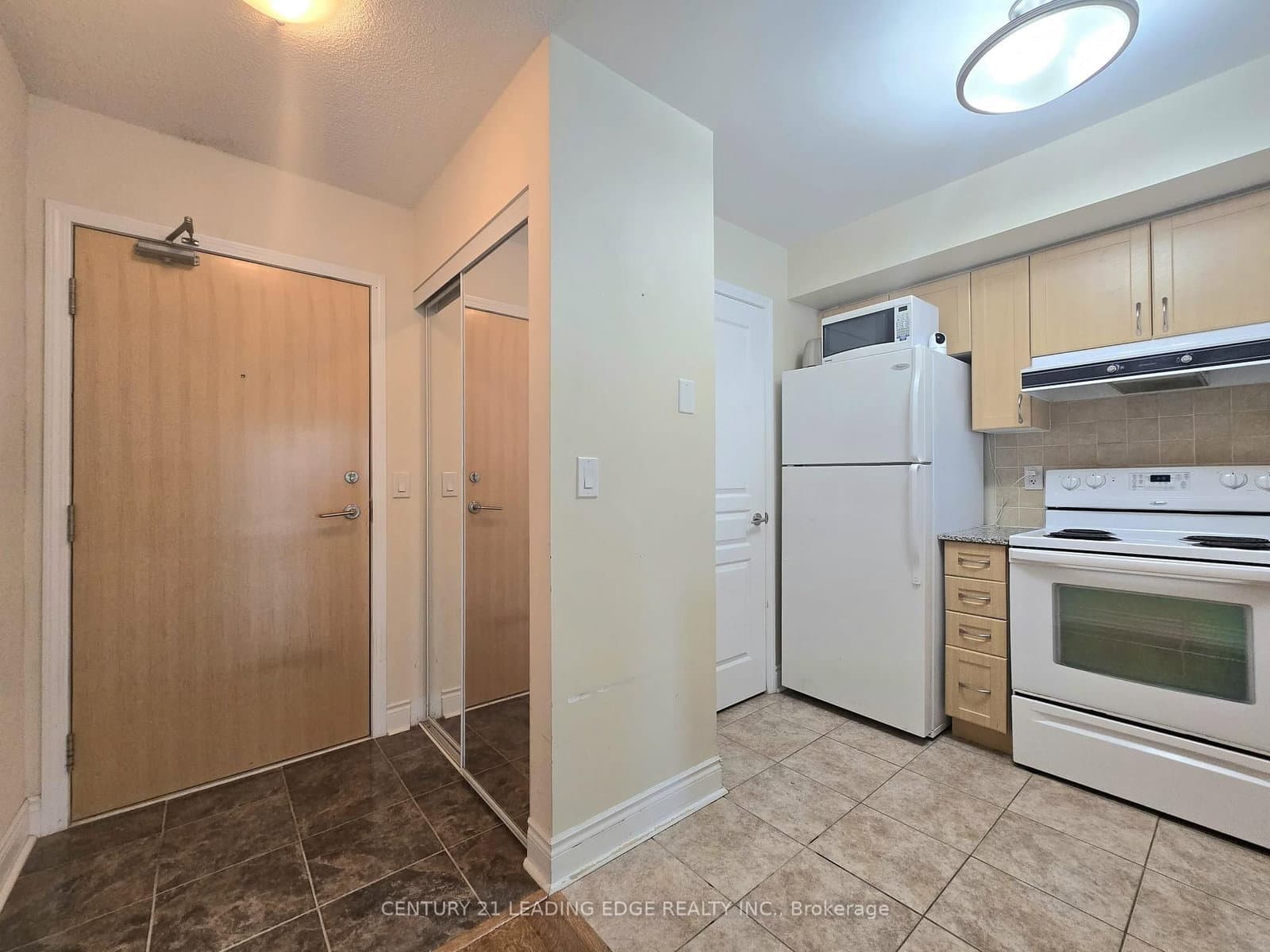 810 - 55 South Town Centre Boulevard, Markham, ON — photo 3