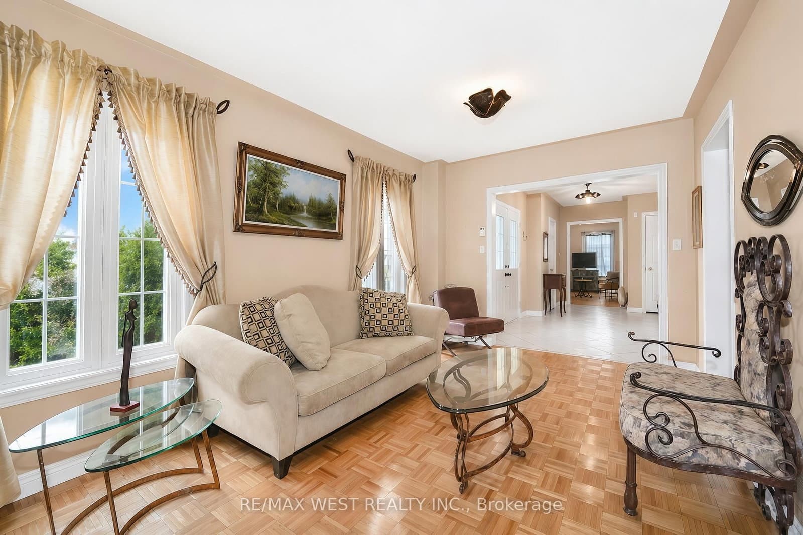 149 Foxchase Avenue, Vaughan, ON — photo 3