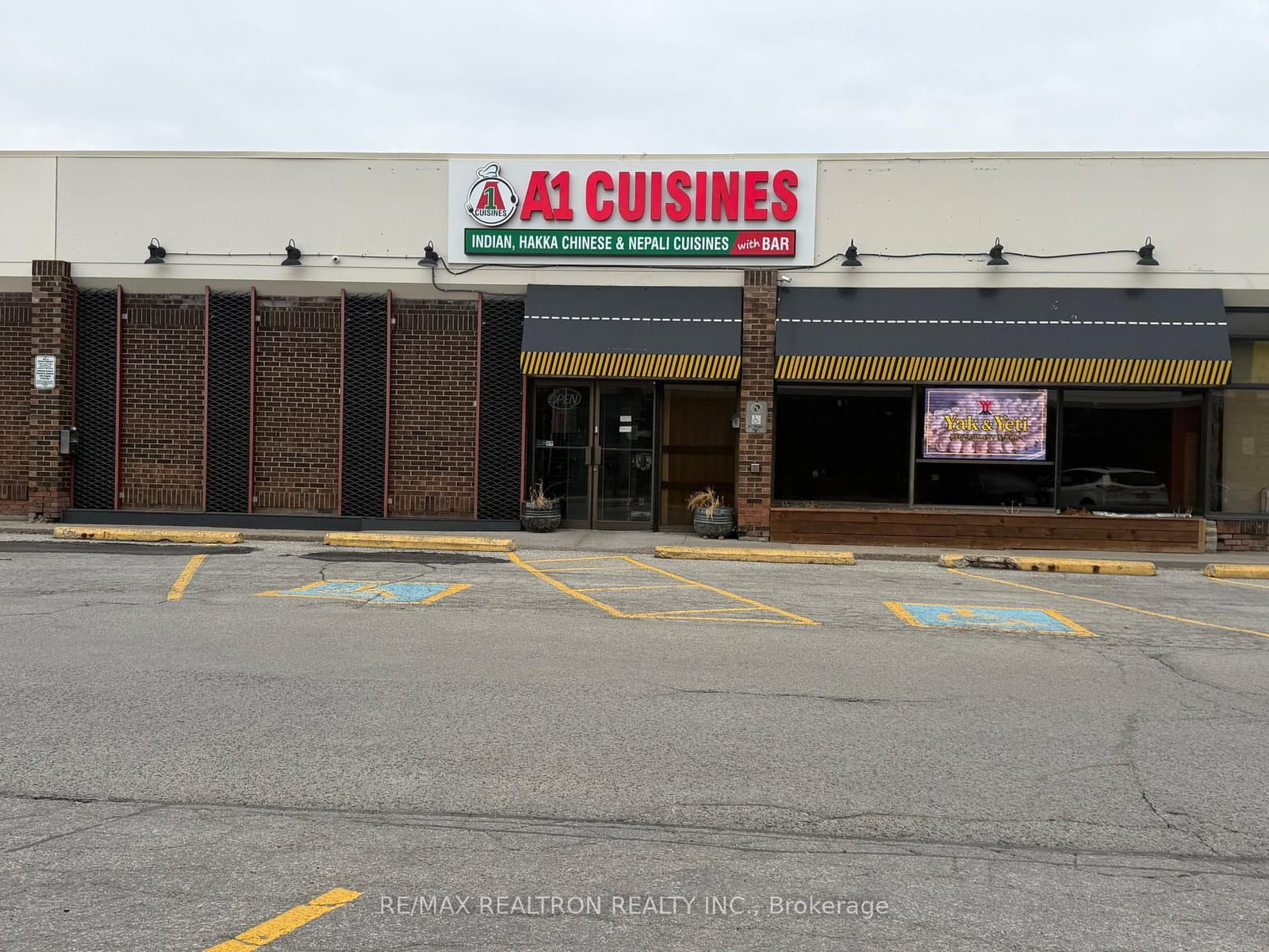 20A - 180 Steeles Avenue, Vaughan, ON
