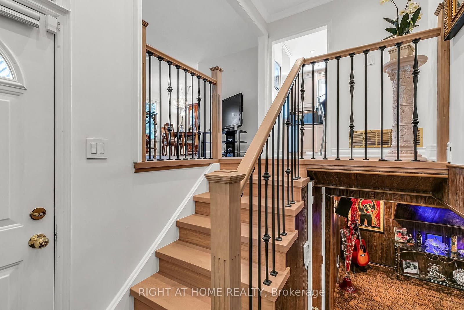 168 Springhead Gardens, Richmond Hill, ON — photo 3