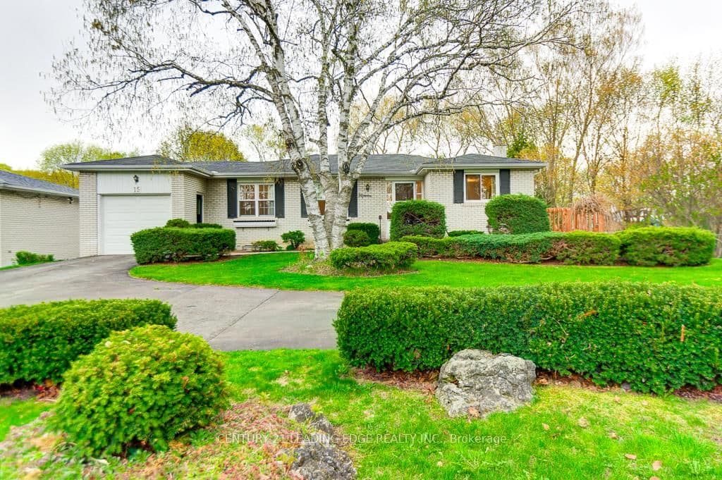 15 Bakerdale Road, Markham, ON — photo 3