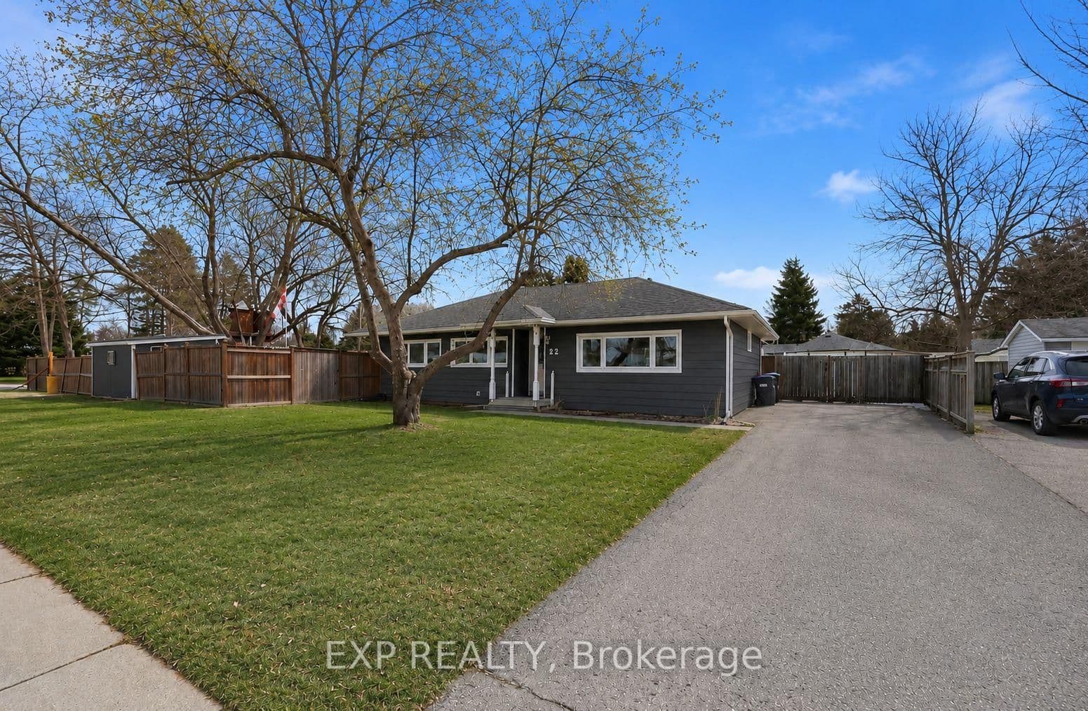 22 Cecil Street, Essa, ON