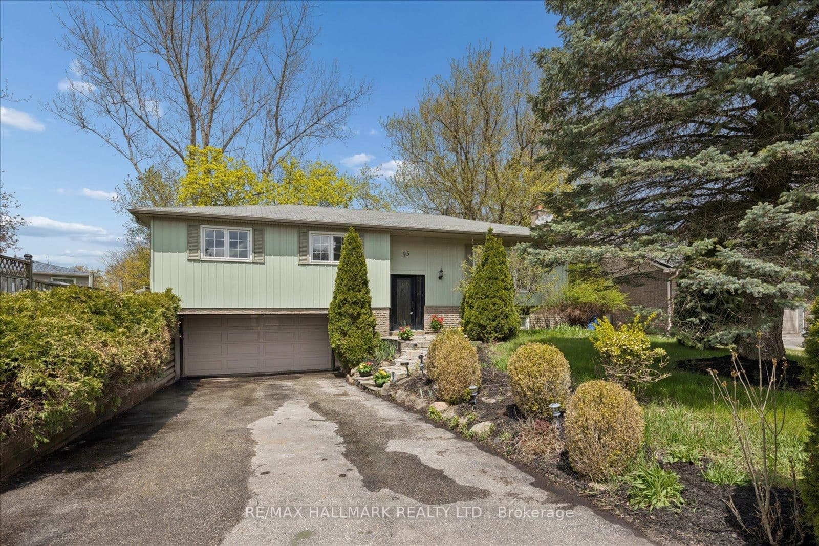 95 Booth Drive, Whitchurch-Stouffville, ON — photo 2