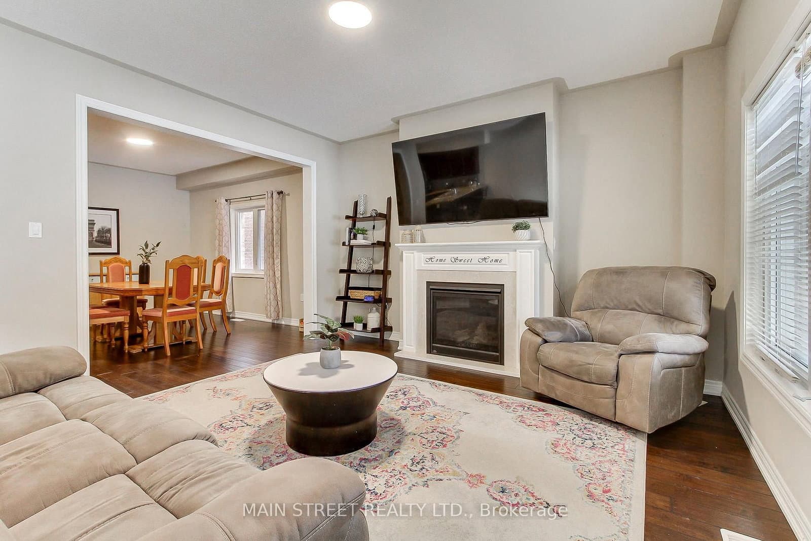 42 Prosser Crescent, Georgina, ON — photo 3