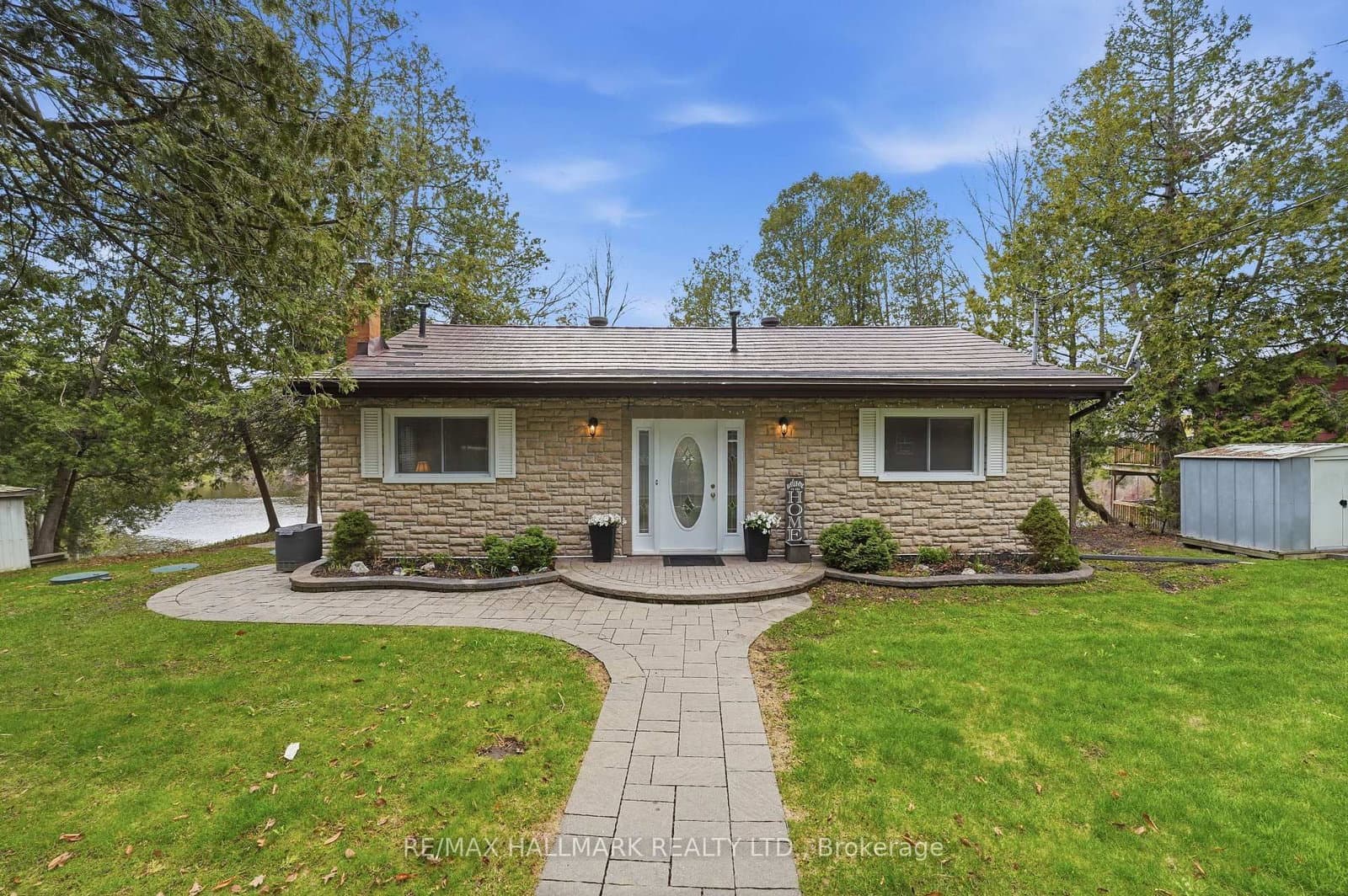 104 Riverbank Drive, Georgina, ON — photo 3