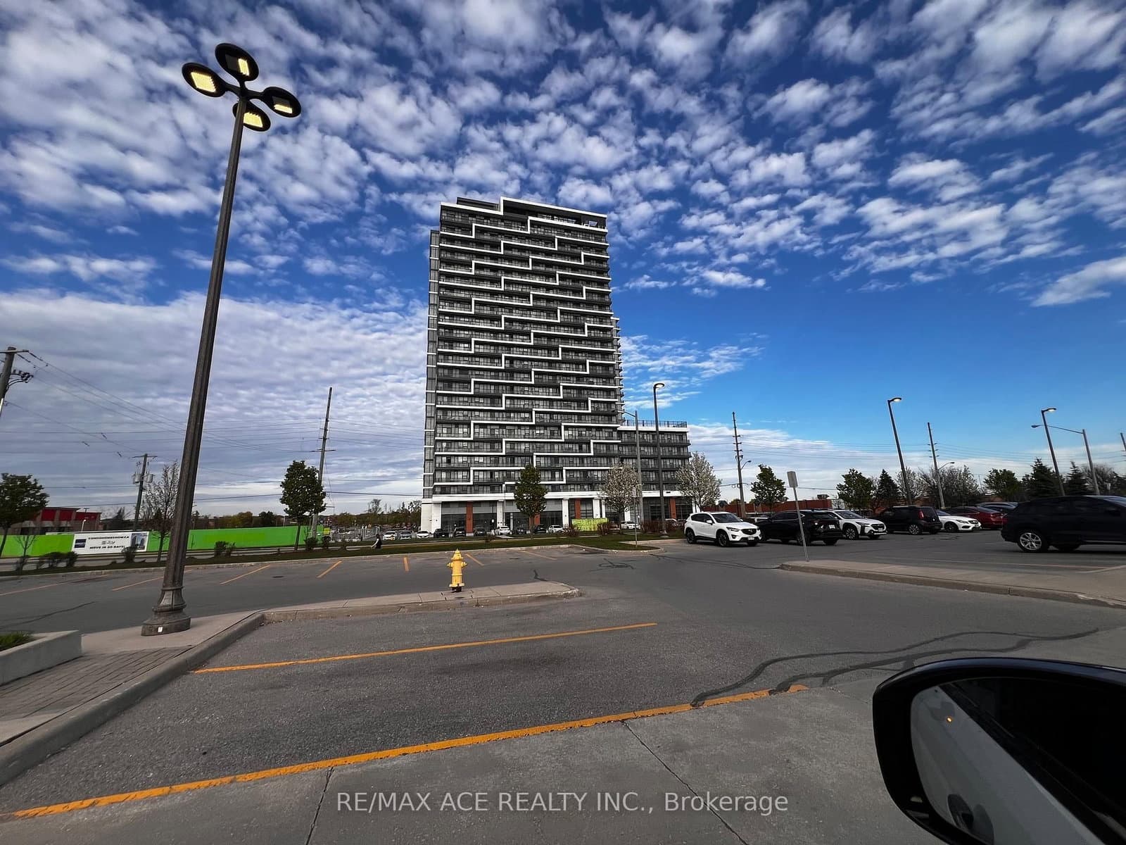 A338 - 9763 Markham Road, Markham, ON — photo 3