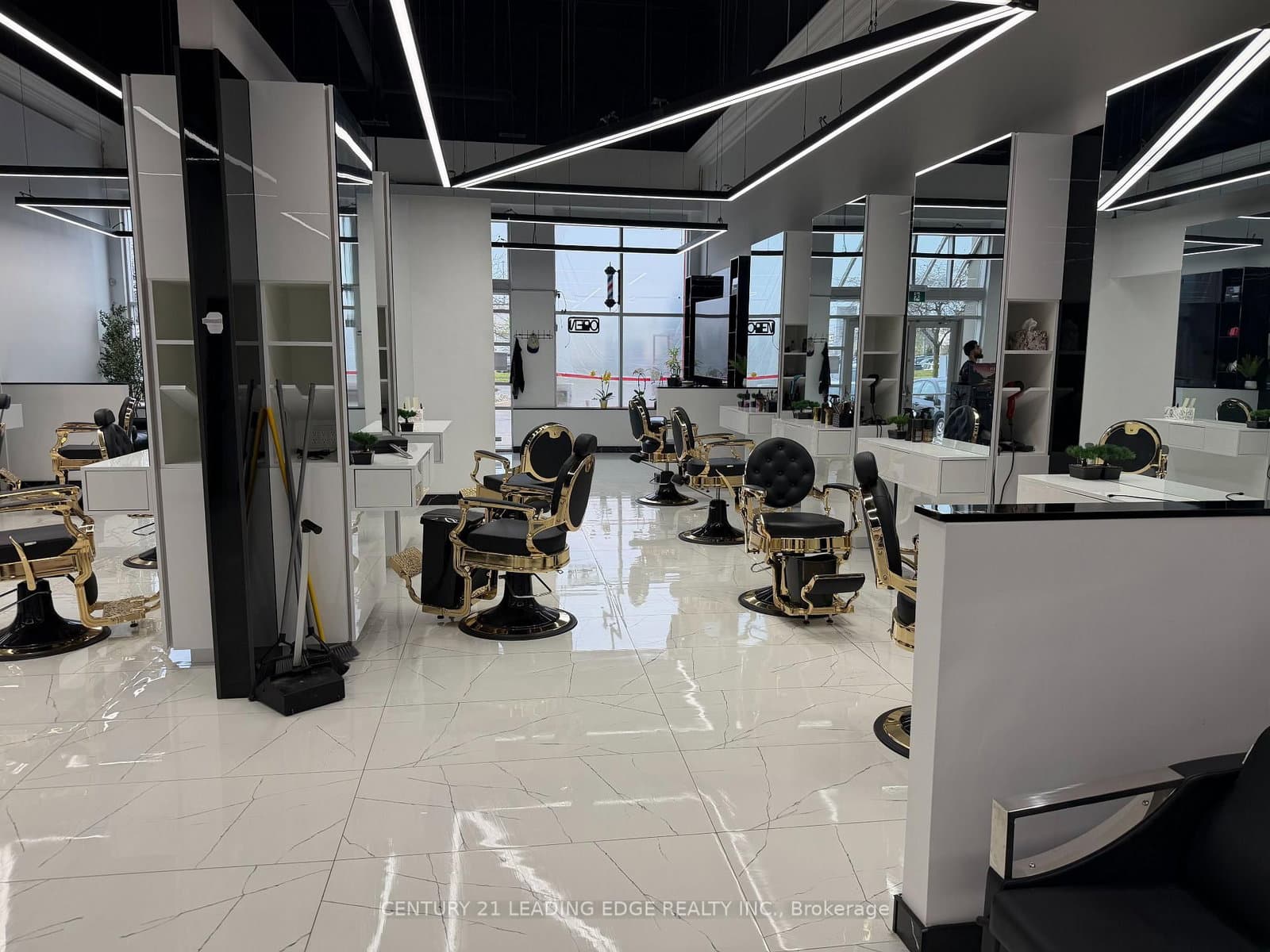 B4 - 7540 Weston Road, Vaughan, ON