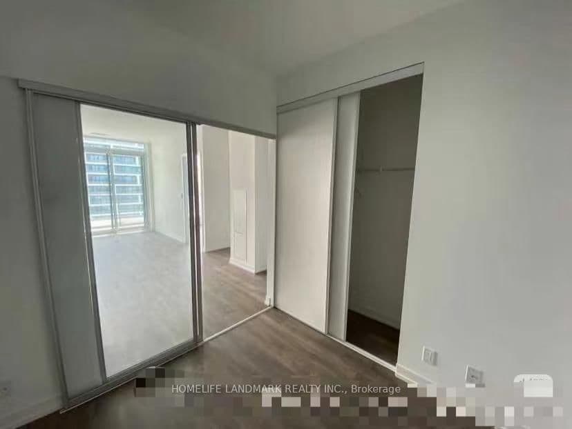 2308 - 898 Portage Parkway, Vaughan, ON — photo 3