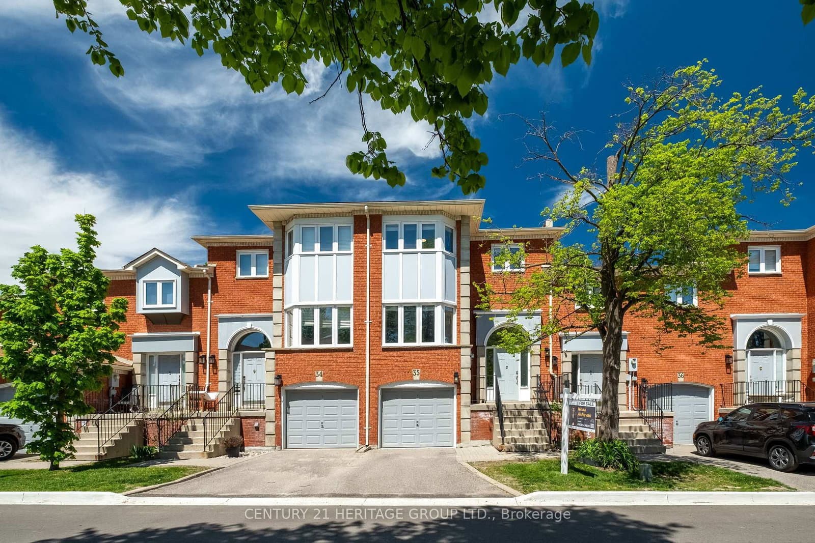 35 - 80 McCallum Drive, Richmond Hill, ON
