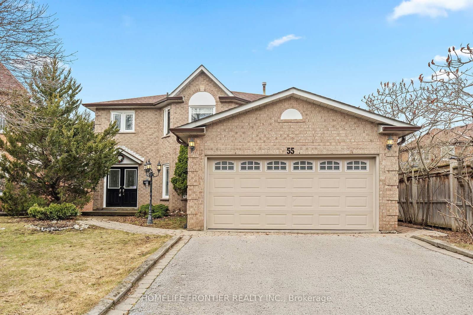 55 Attridge Drive, Aurora, ON — photo 3