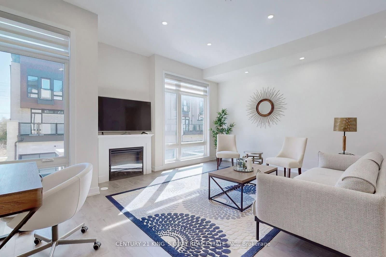 16 Credit Lane, Richmond Hill, ON
