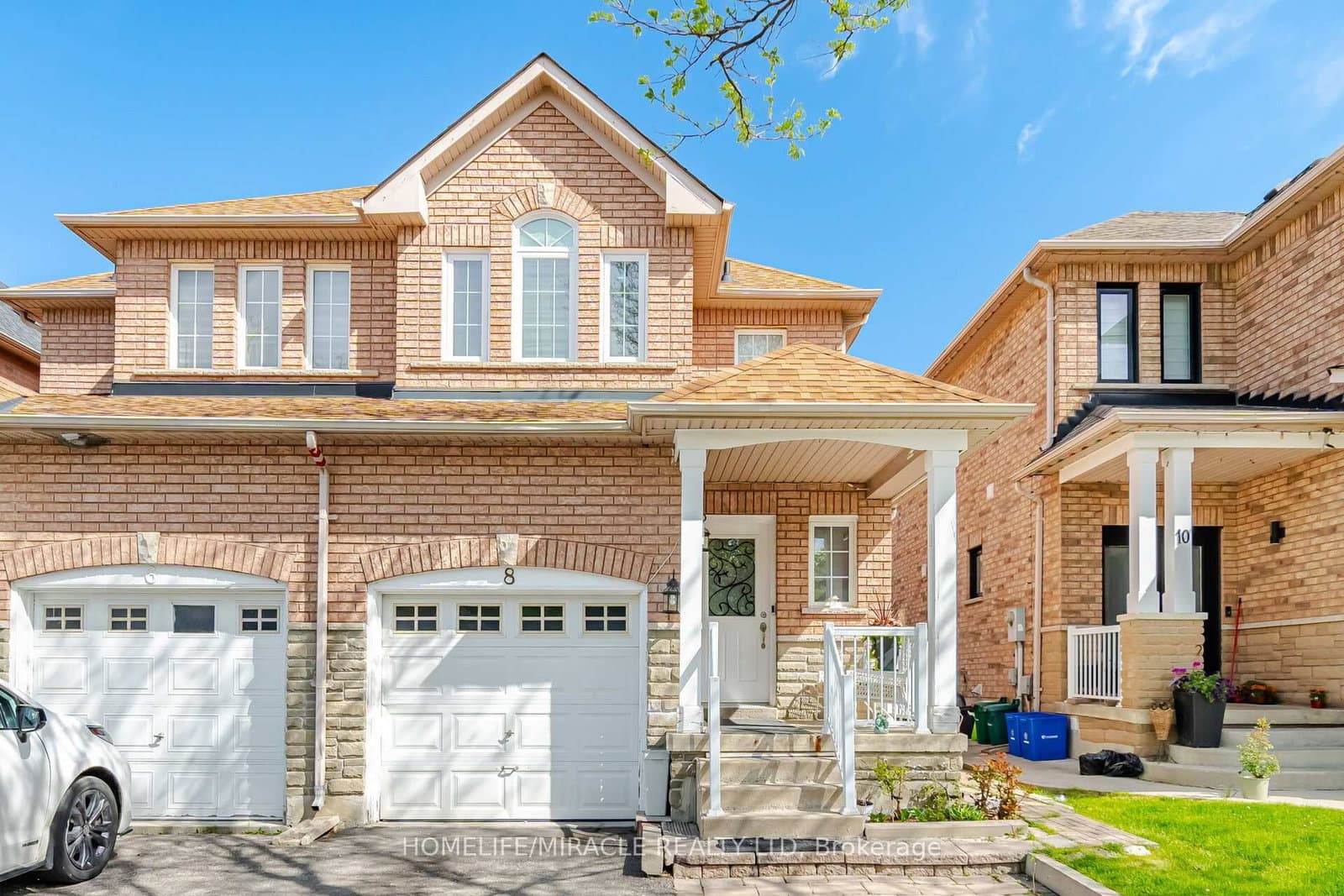 8 Nasir Crescent, Vaughan, ON