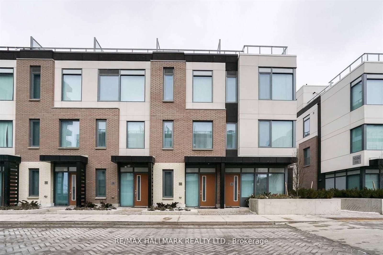 TH15 - 1010 Portage Parkway, Vaughan, ON