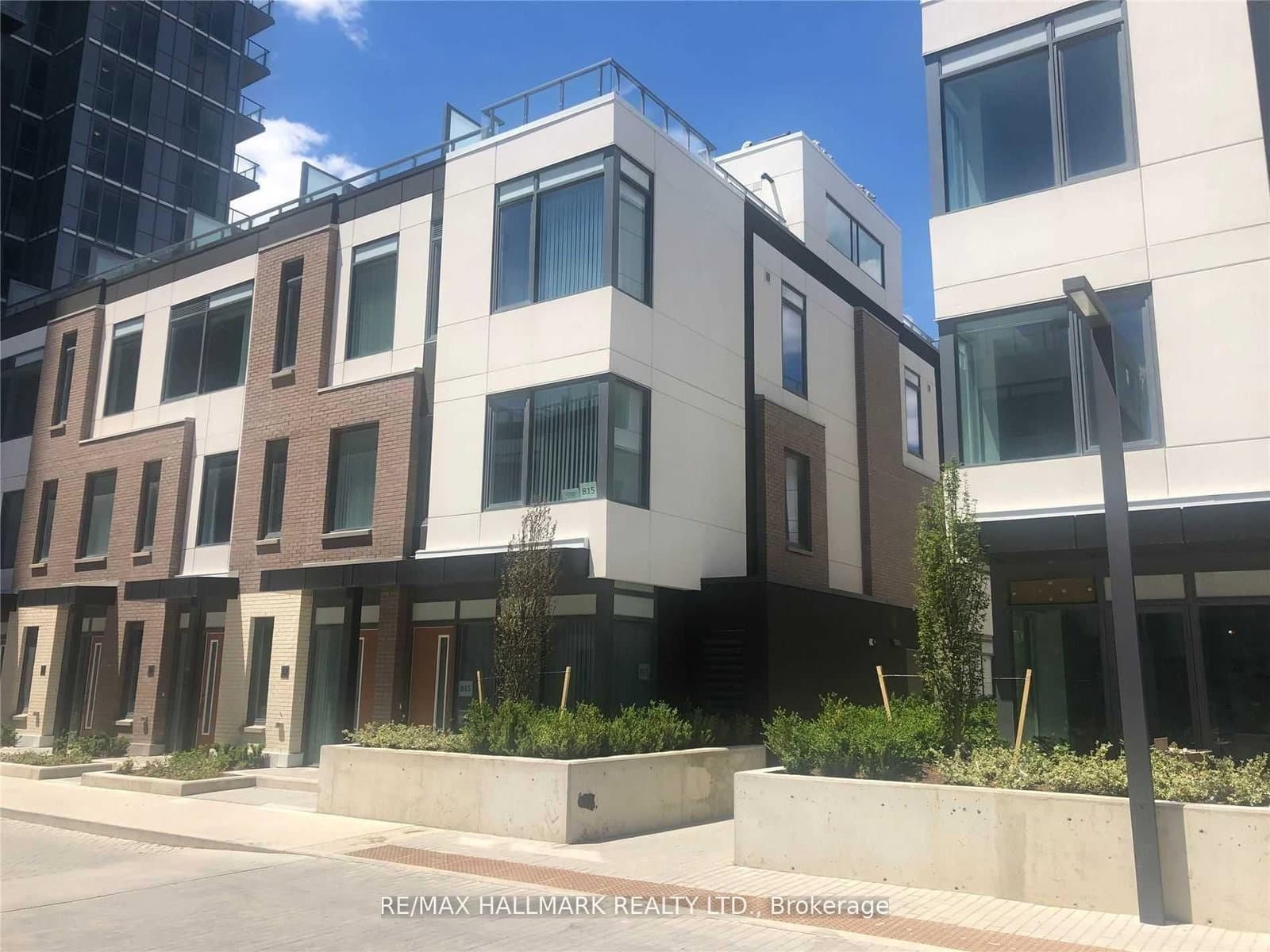TH15 - 1010 Portage Parkway, Vaughan, ON — photo 2