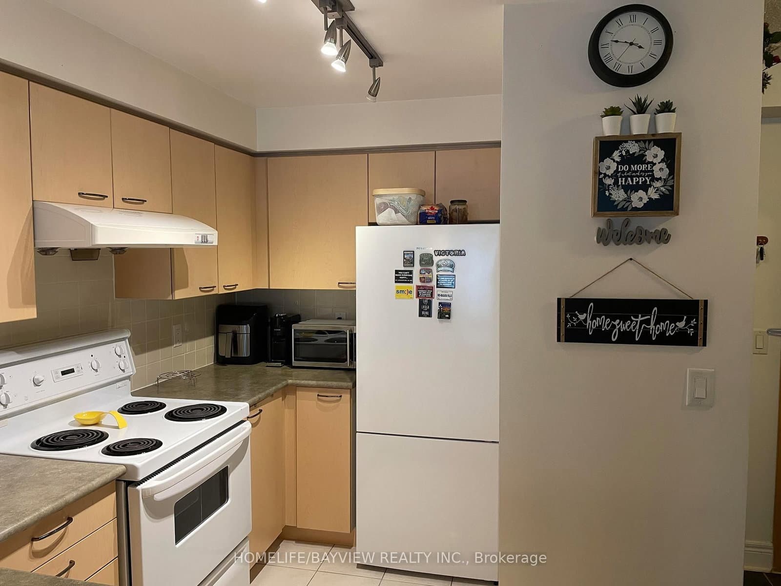 215 - 48 Suncrest Boulevard, Markham, ON — photo 3
