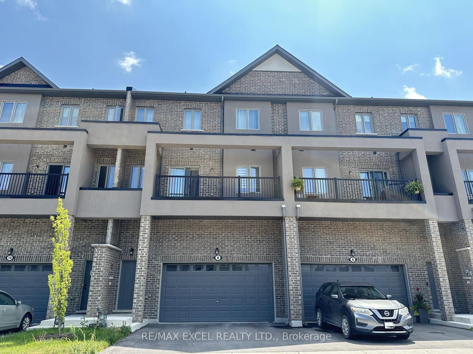 8 Alan Williams Trail, Uxbridge, ON