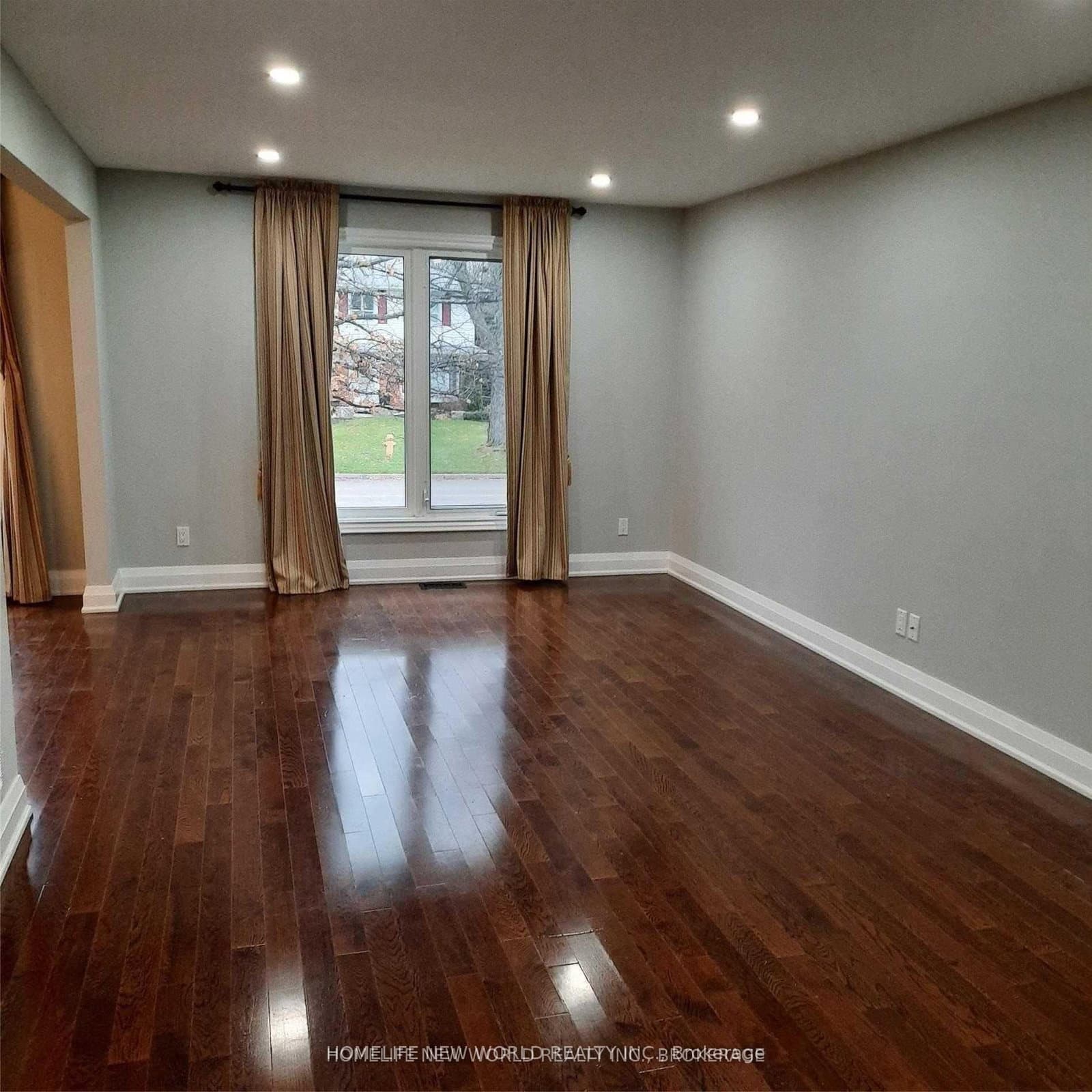 Main - 7 Southdale Drive, Markham, ON — photo 3