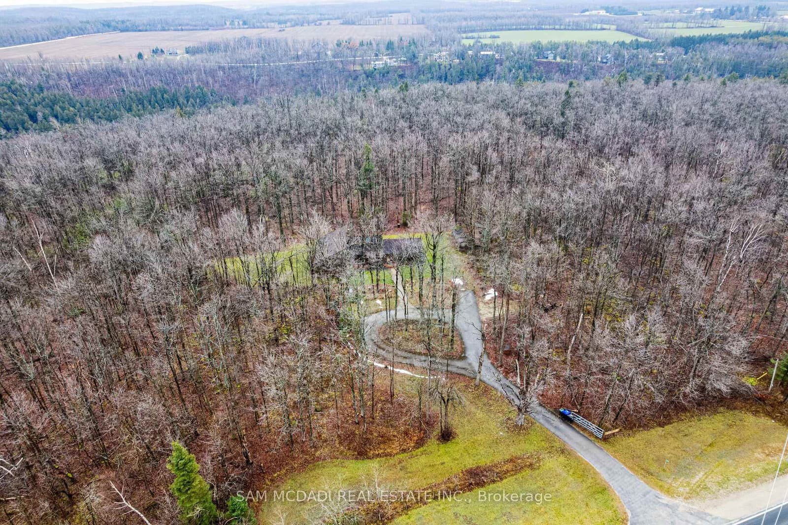 1415 County Rd 124, Clearview, ON