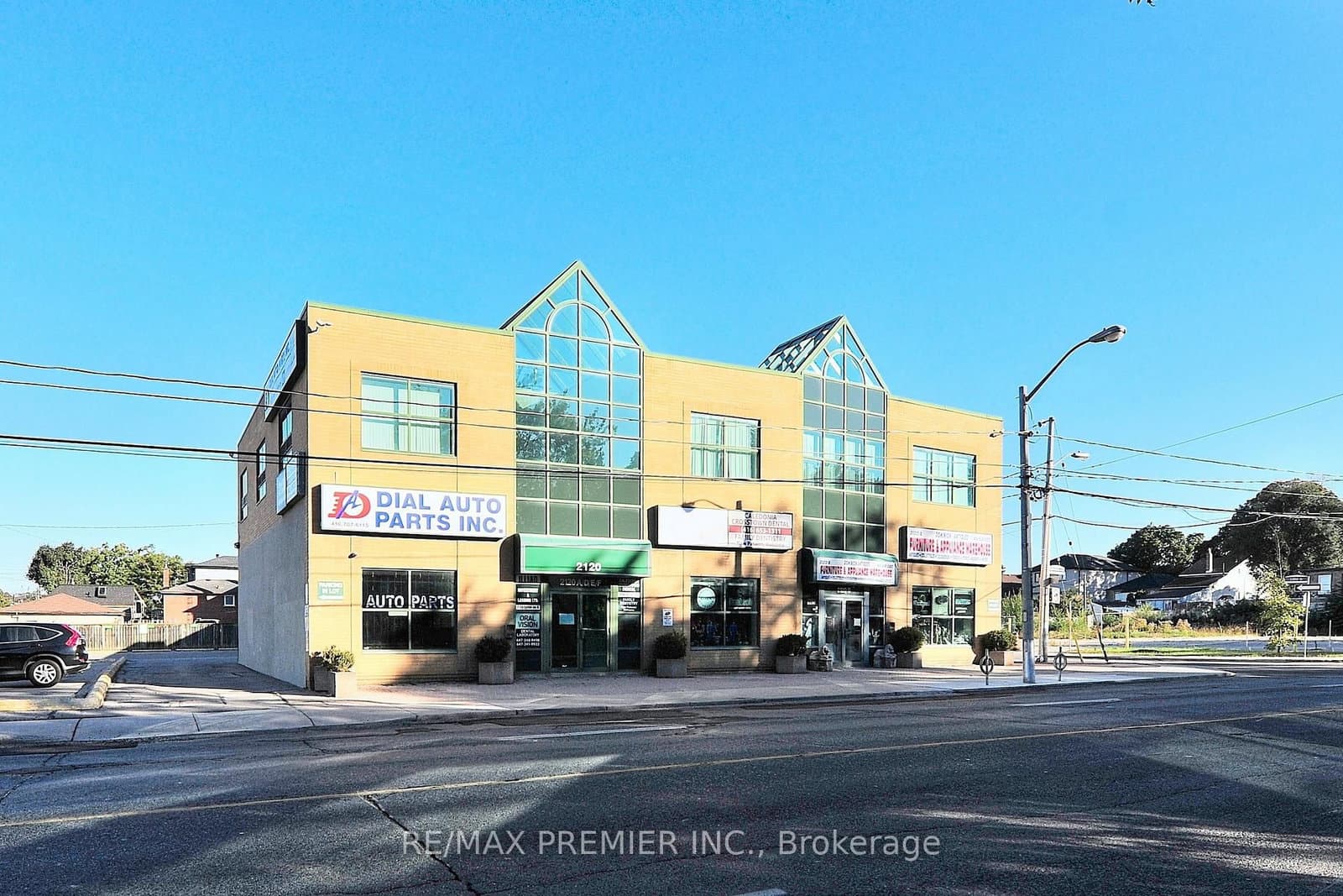 F - 2120 Eglinton Avenue, Toronto, ON