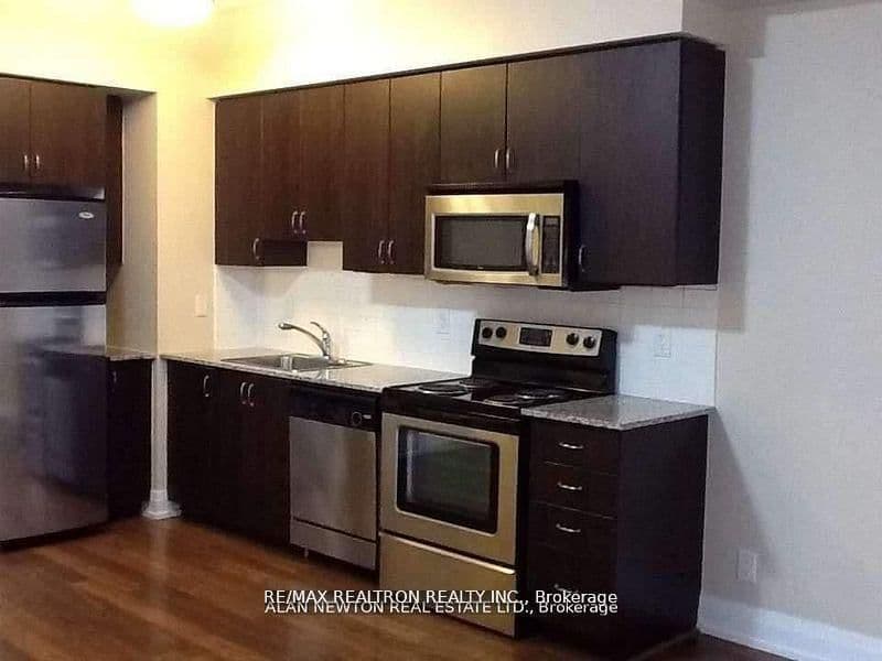 314 - 1 De Boers Drive, Toronto, ON — photo 3