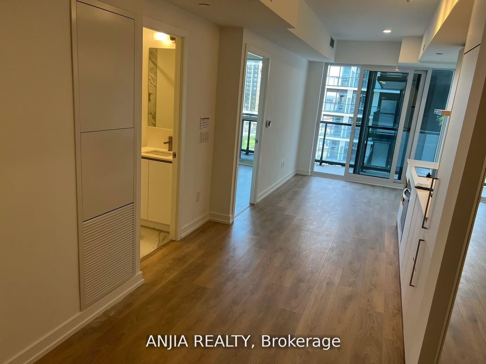 932 - 1100 Sheppard Avenue, Toronto, ON — photo 3