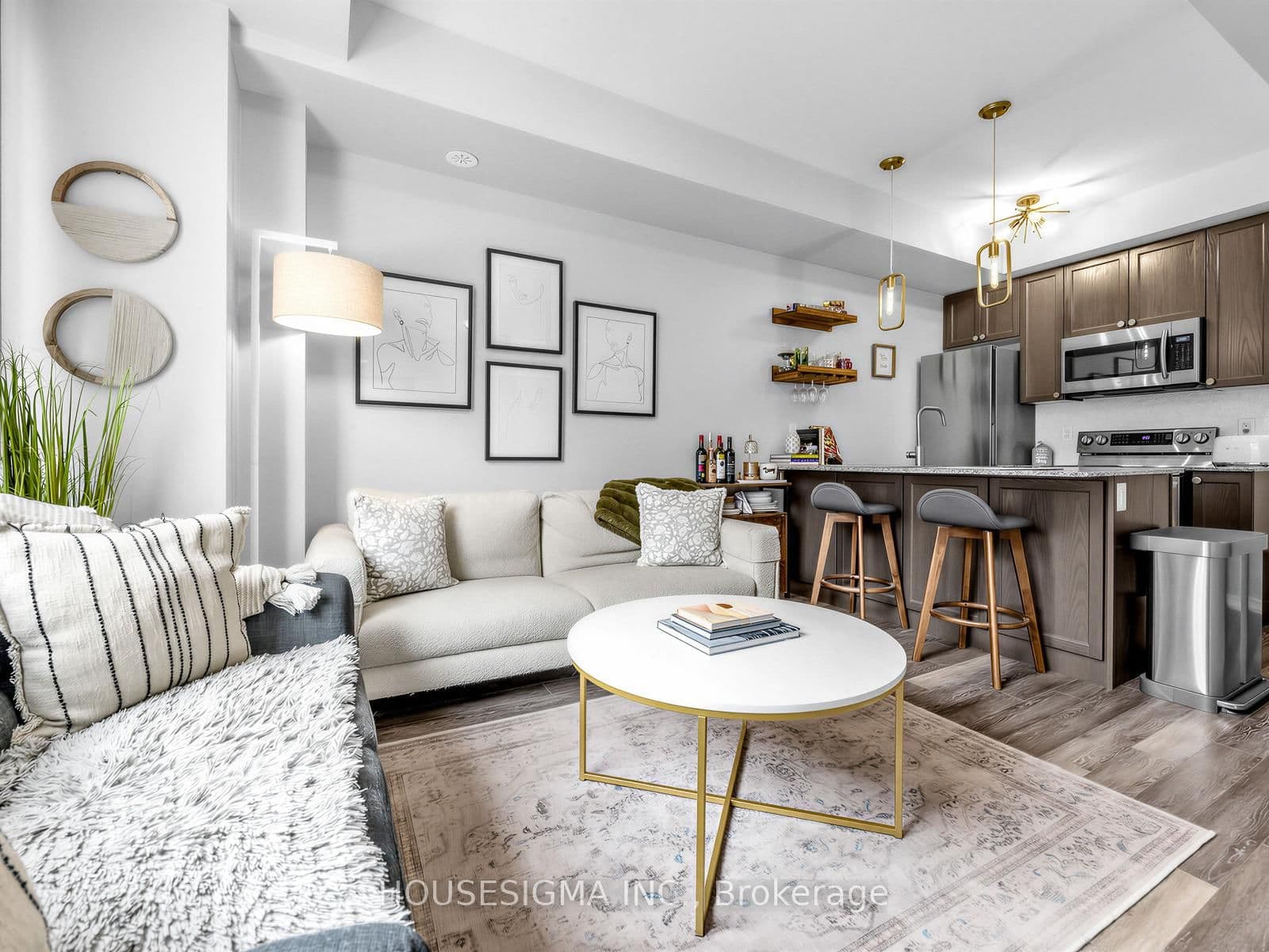 139 - 34 Fieldway Road, Toronto, ON