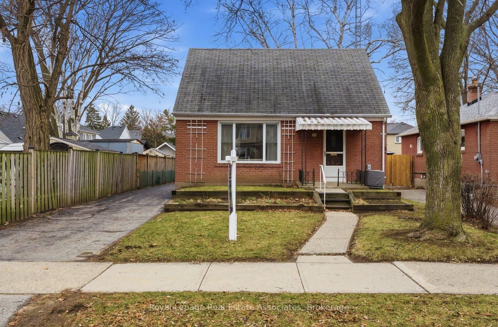 68 Gair Drive, Toronto, ON