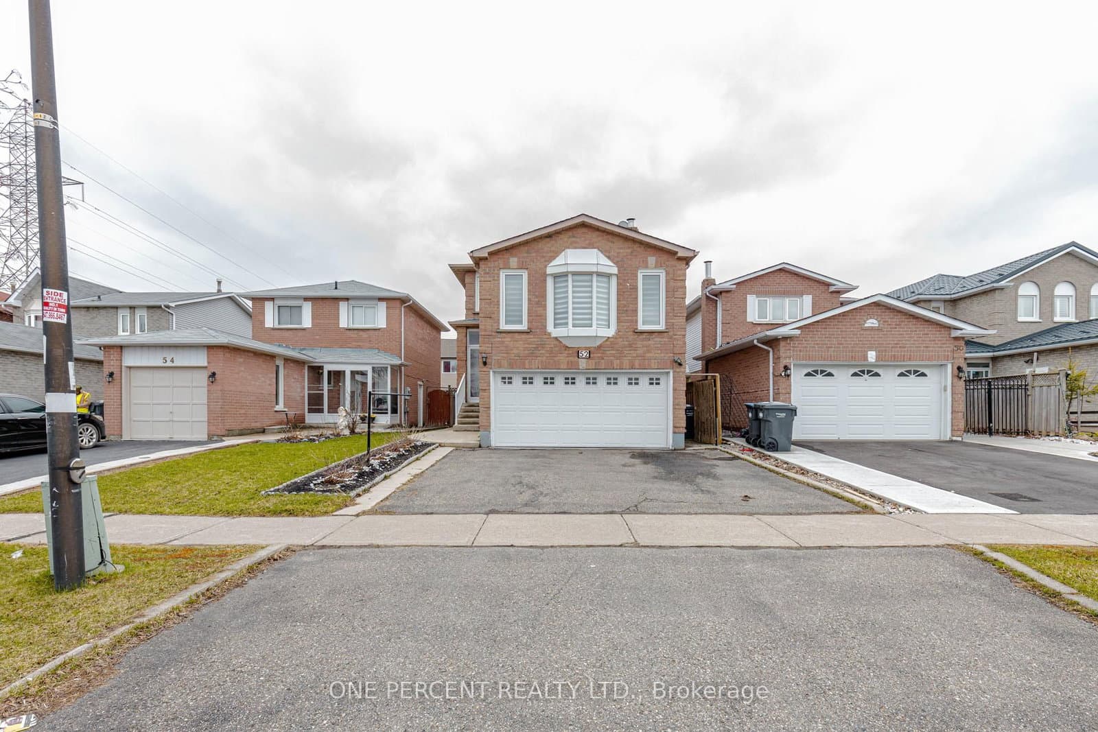 Basement Apartment - 52 Timberlane Drive, Brampton, ON — photo 2
