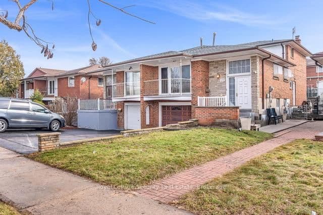 129 Milady Road, Toronto, ON — photo 3