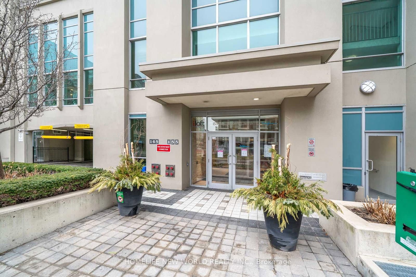 1722 - 165 Legion Road, Toronto, ON — photo 2