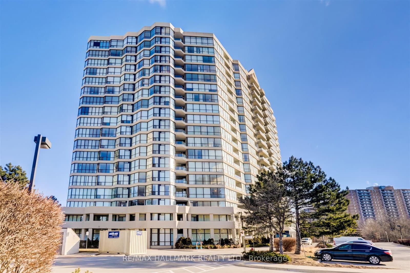 1916 Penthouse - 5 Rowntree Road, Toronto, ON