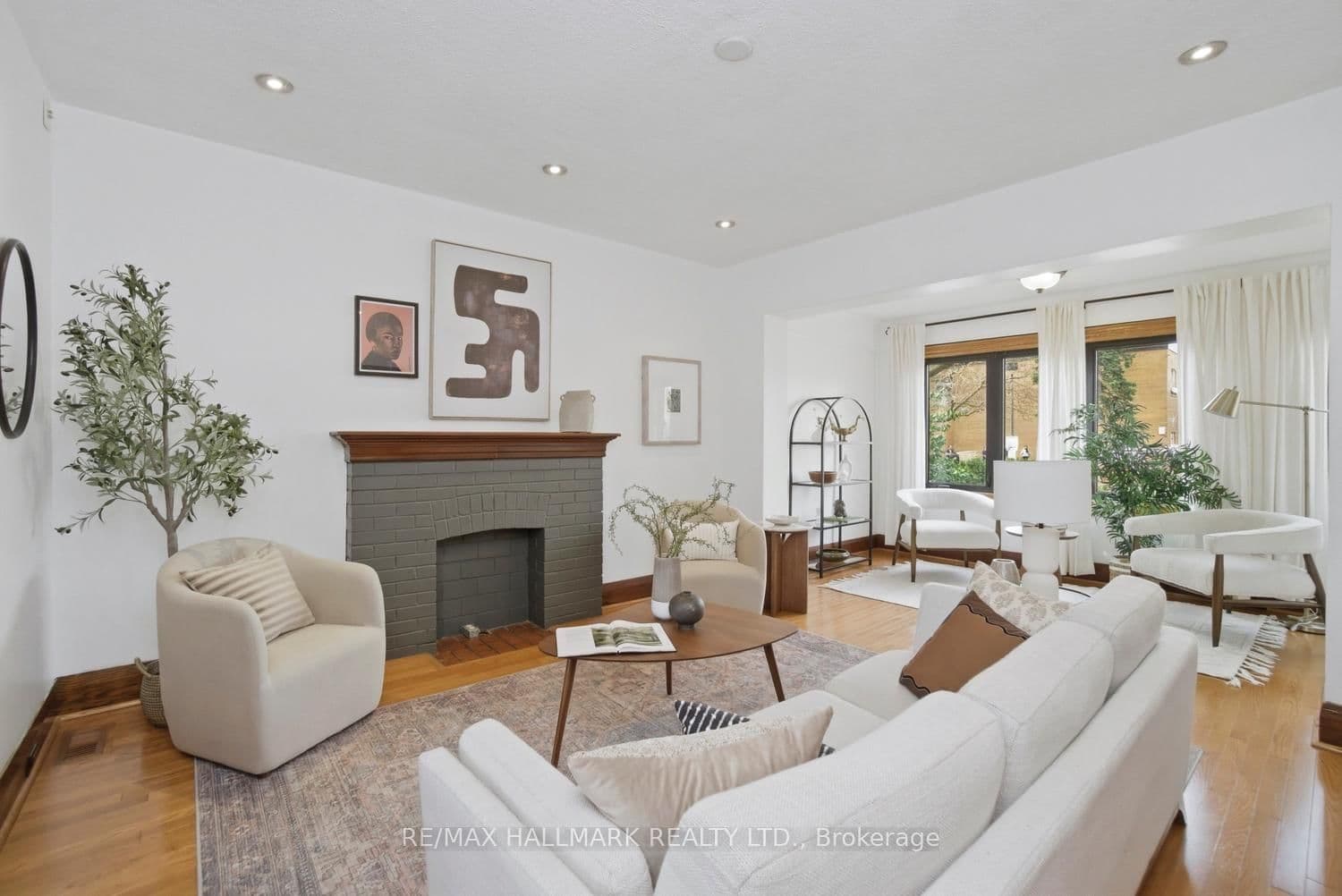 263 Humbercrest Boulevard, Toronto, ON — photo 2