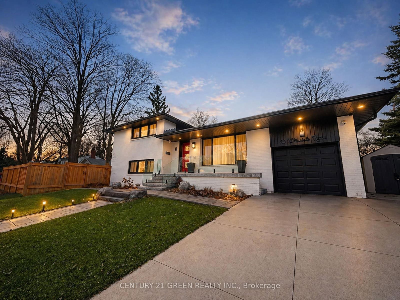 18 Winsdale Road, Toronto, ON