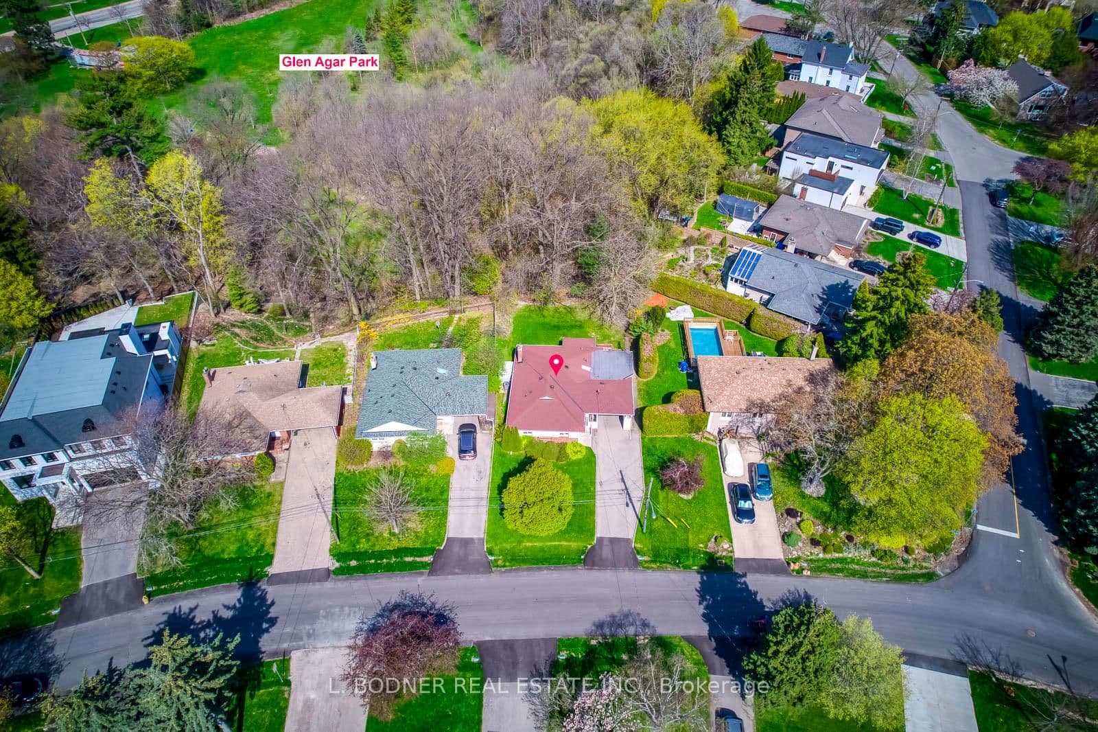 84 Ravenscrest Drive, Toronto, ON — photo 3