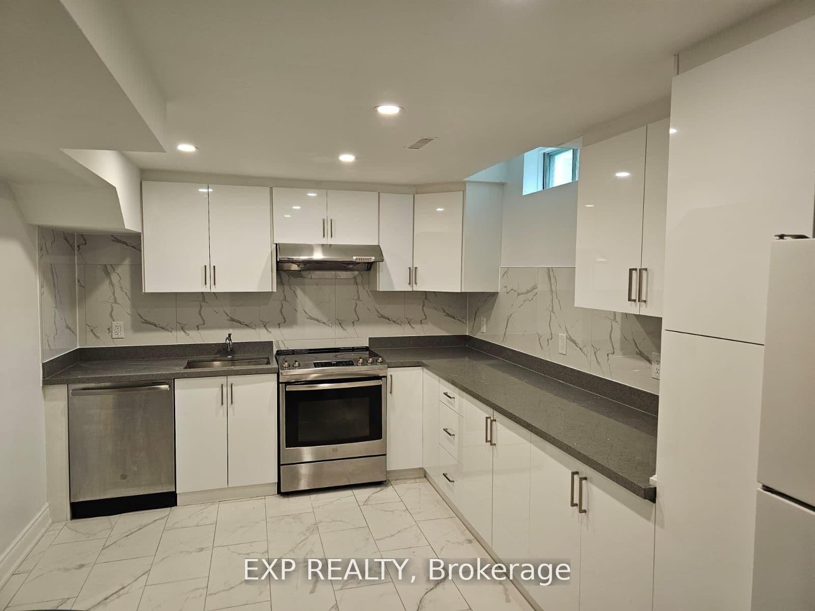 Bsmt A - 9 Michigan Avenue, Brampton, ON