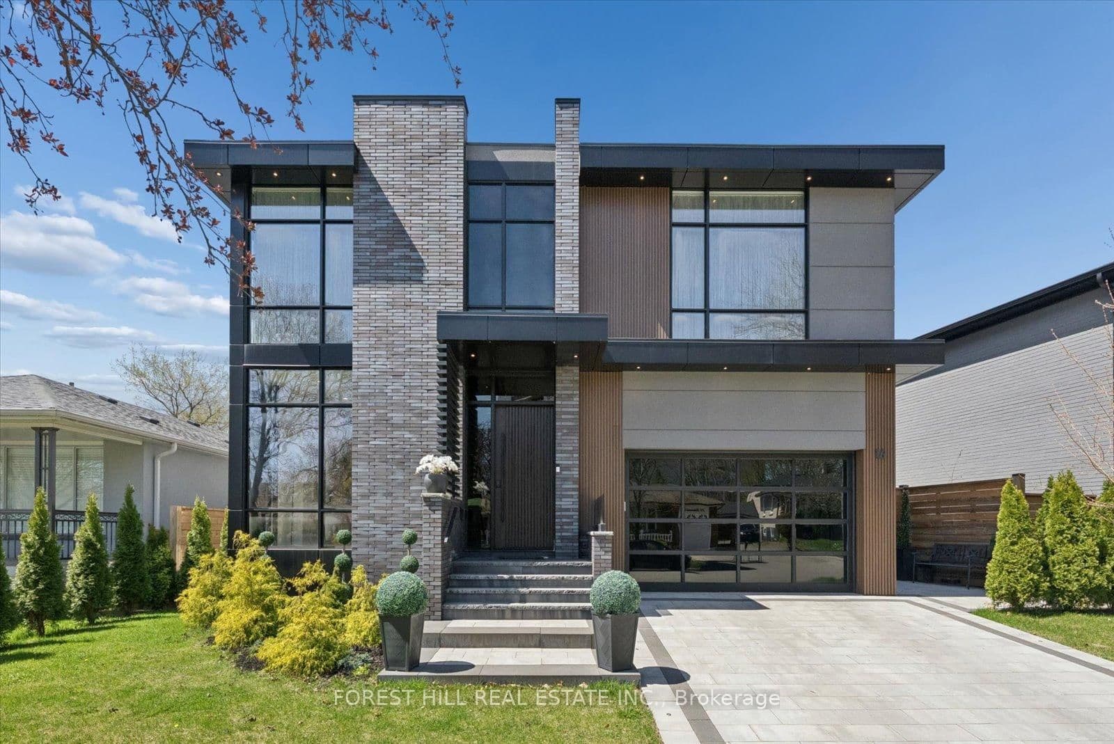 16 Lemonwood Drive, Toronto, ON — photo 2