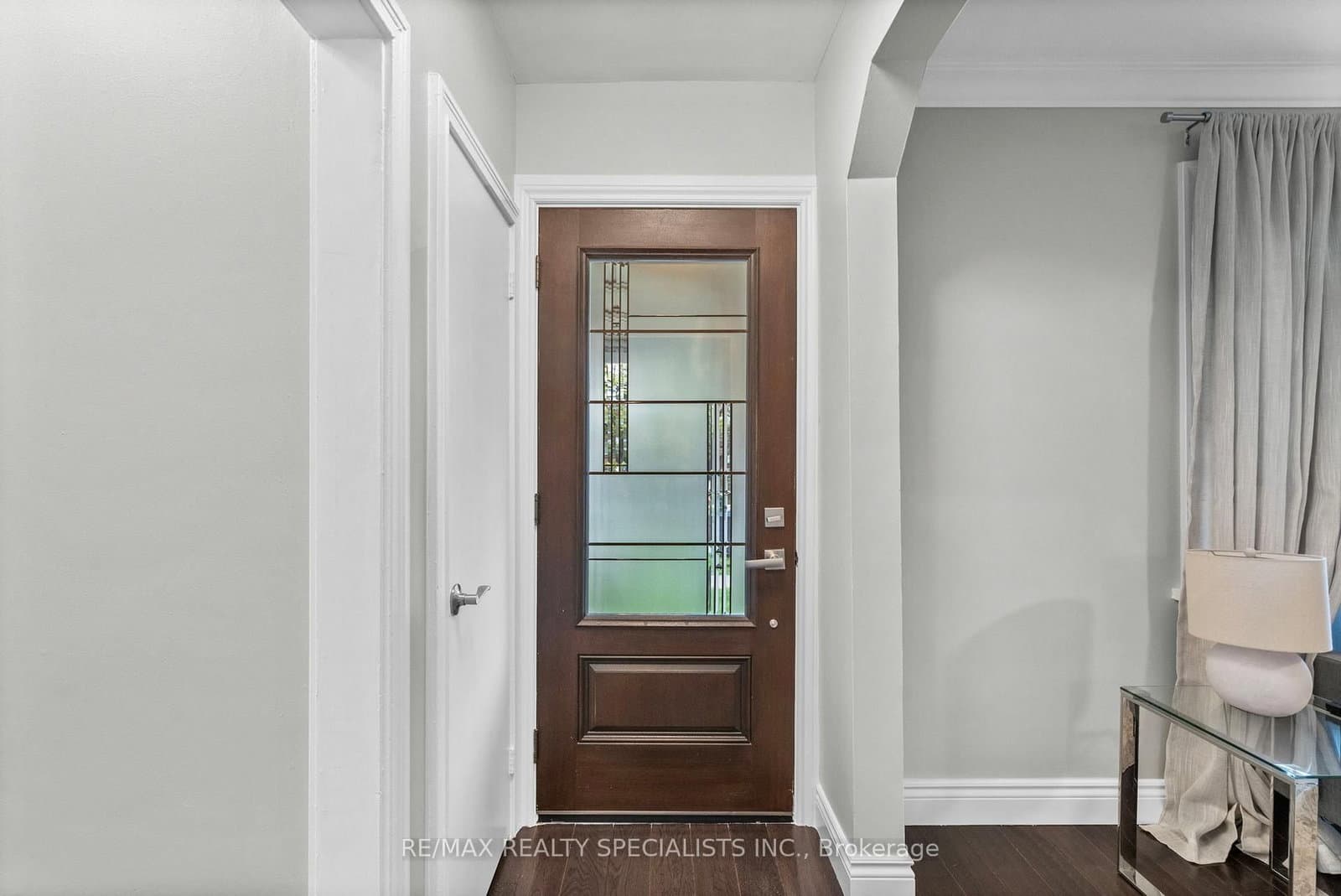 226 Thirtieth Street, Toronto, ON — photo 2